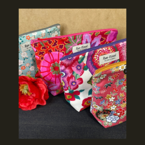 Trousse de toilette en coton fleuri